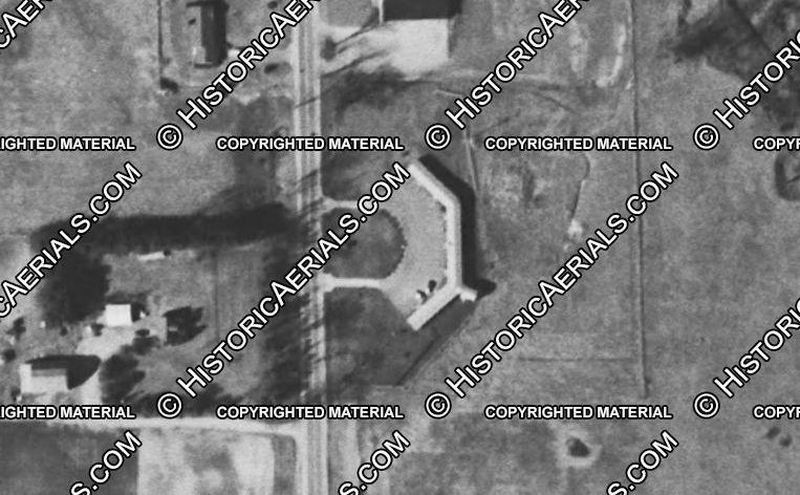 Murphys Motel - 1963 Aerial (newer photo)